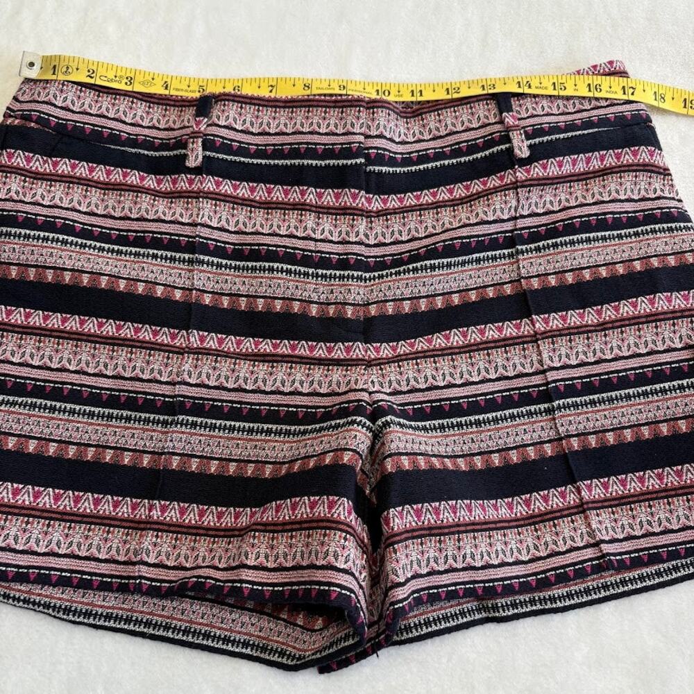 LOFT Jacquard Knit Riviera Shorts(2) Navy Aztec Pink Geometric Pattern Size 10 - Picture 10 of 16